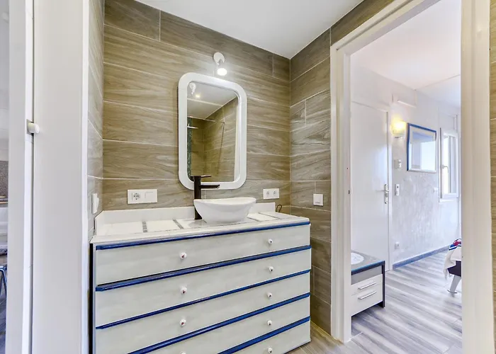 Onada I By Interhome